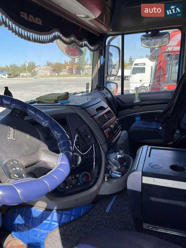 Контейнеровоз DAF XF 105 2007 в Николаеве фото 6 Контейнеровоз DAF XF 105 2007 в Николаеве