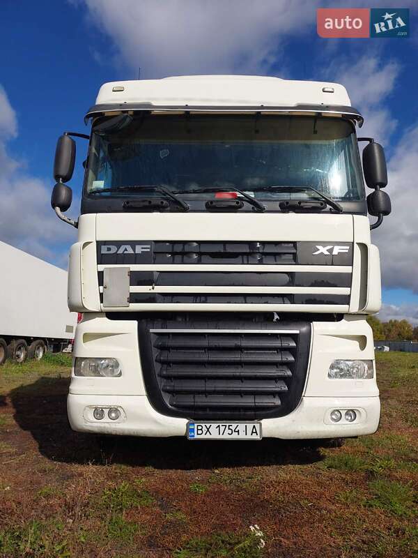 Тягач DAF XF 105 2012 в Хмельницком