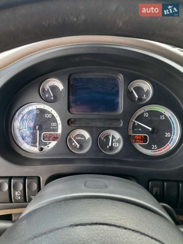 Тягач DAF XF 105 2007 в Одессе