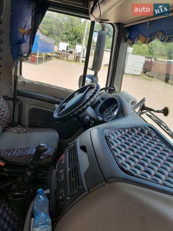 Тягач DAF XF 105 2007 в Одессе