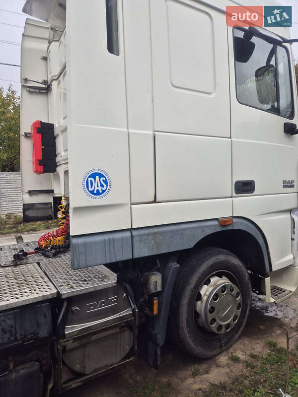 Тягач DAF XF 105 2013 в Чернигове