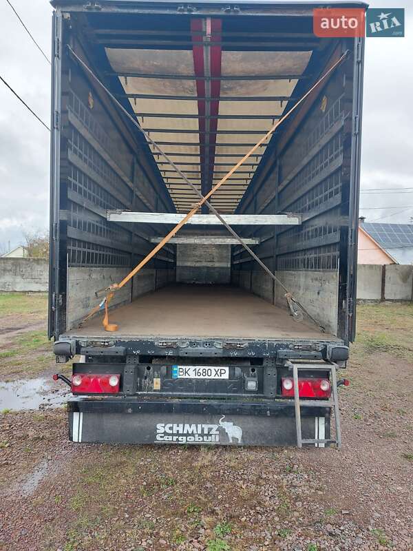 Тягач DAF XF 105 2012 в Сарнах