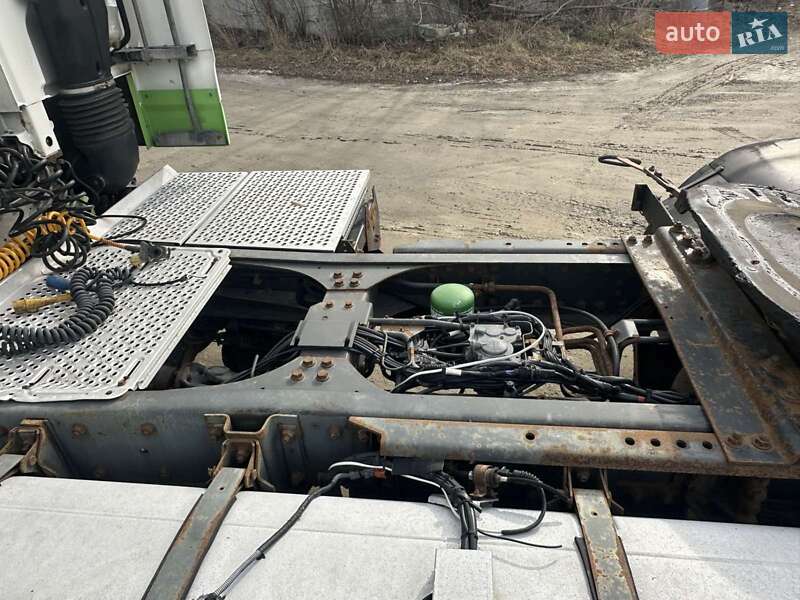 Тягач DAF XF 105 2013 в Львове