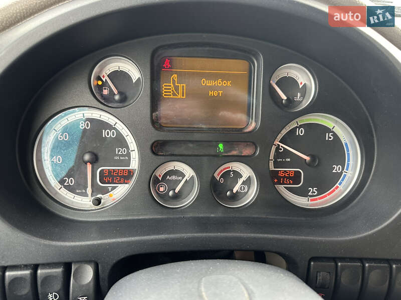 Тягач DAF XF 105 2010 в Хусті