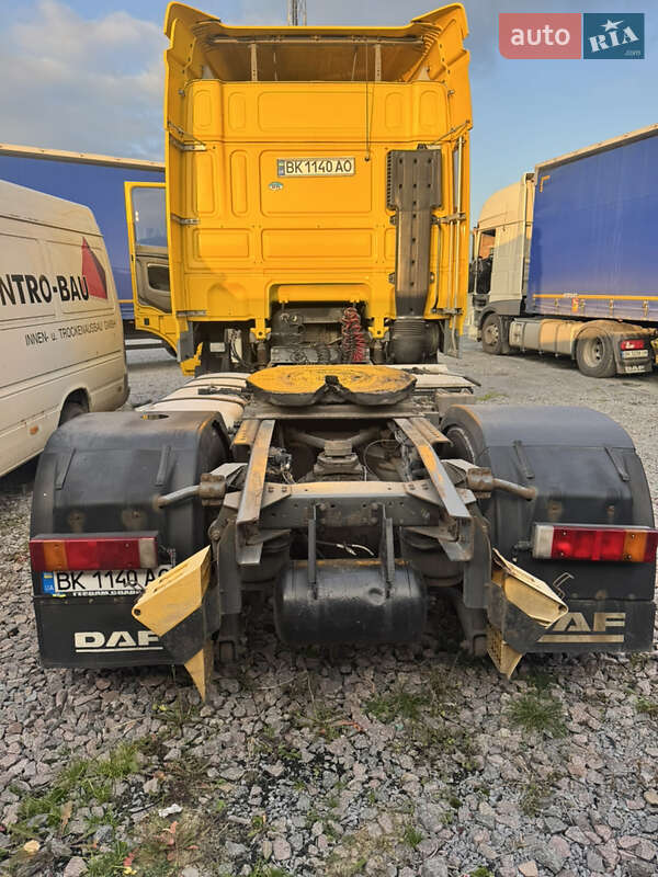 Тягач DAF XF 105 2008 в Ровно