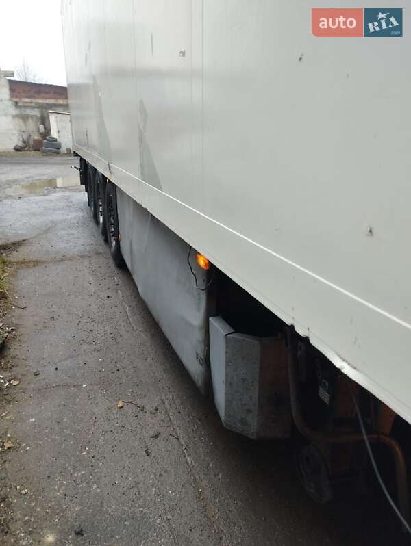 Тягач DAF XF 105 2006 в Одесі