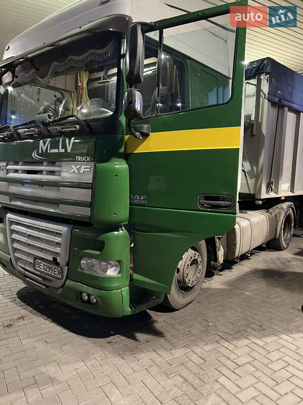 Тягач DAF XF 105 2010 в Миколаєві