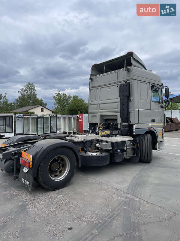 Тягач DAF XF 105 2012 в Киеве