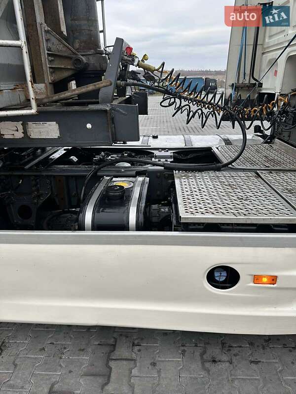 Тягач DAF XF 105 2011 в Дніпрі