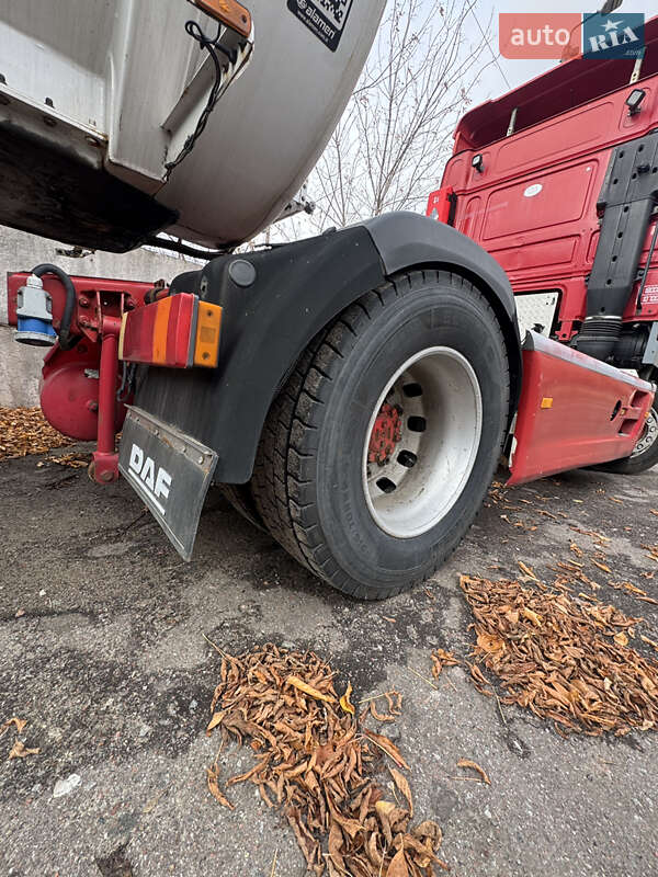 Тягач DAF XF 105 2007 в Киеве