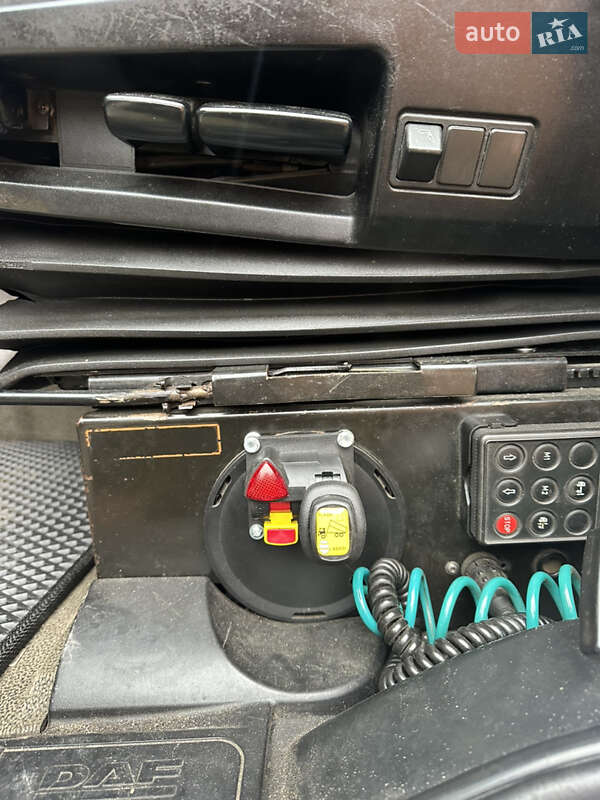 Самосвал DAF XF 105 2011 в Снятине фото 16 Самосвал DAF XF 105 2011 в Снятине