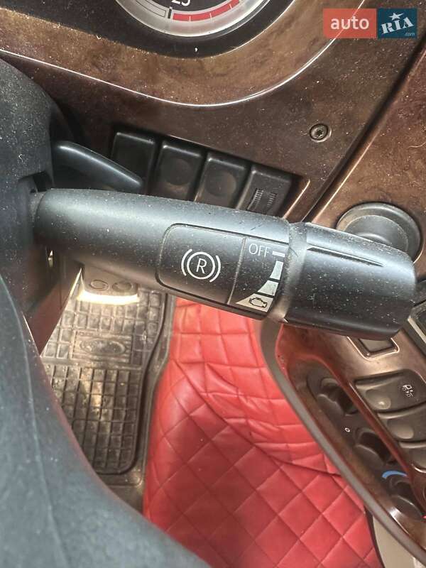 Тягач DAF XF 105 2011 в Львове