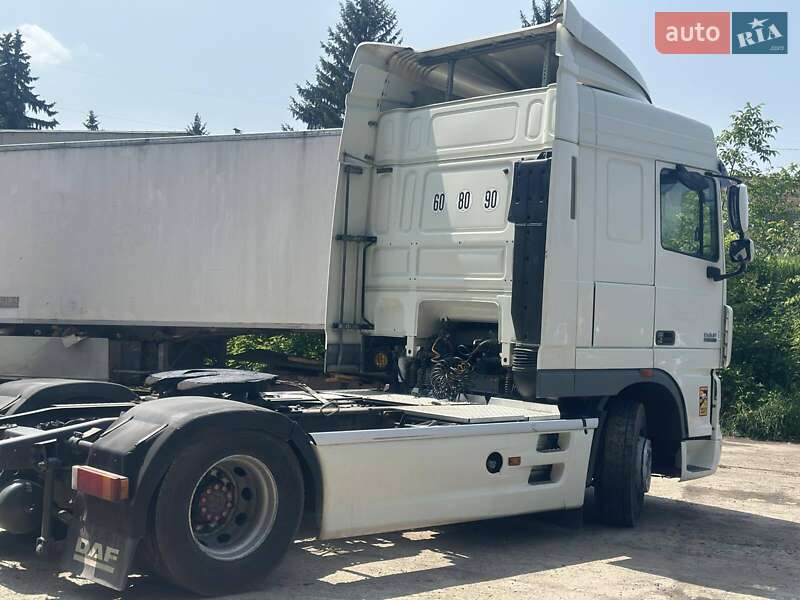Тягач DAF XF 105 2011 в Львове