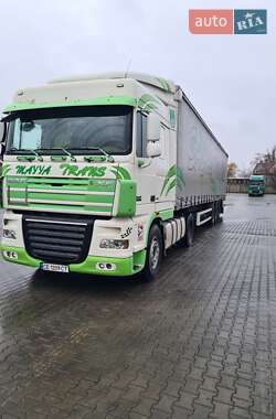 Тягач DAF XF 105 2007 в Чернівцях
