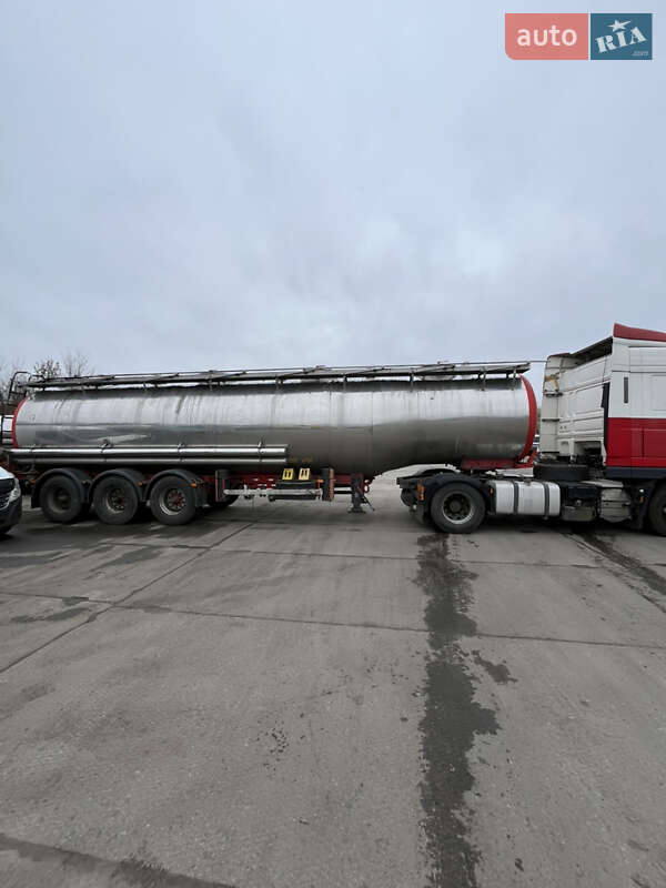 Тягач DAF XF 105 2007 в Полтаве