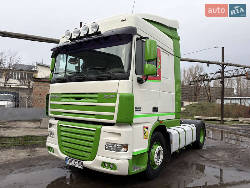 Тягач DAF XF 105 2012 в Черкасах