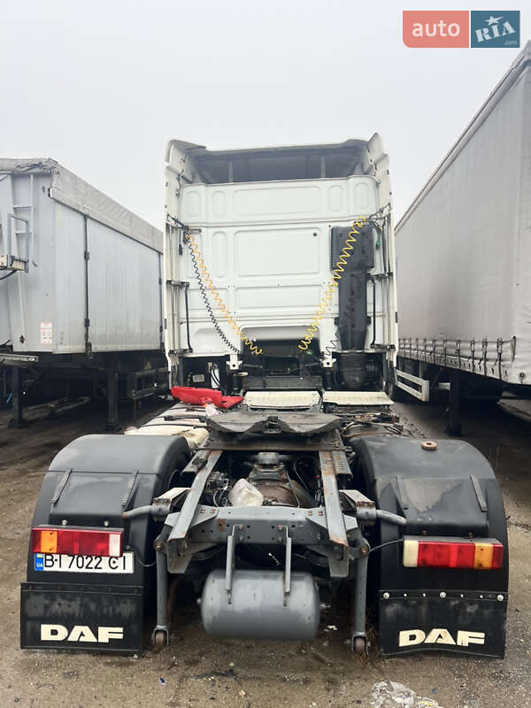 Зерновоз DAF XF 105 2013 в Полтаве