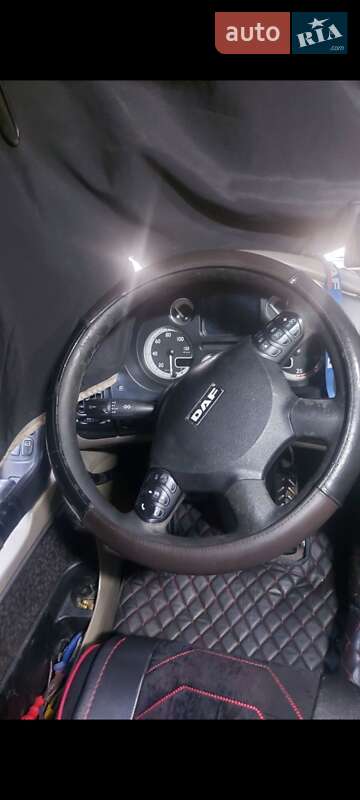 Тягач DAF XF 105 2010 в Шепетівці