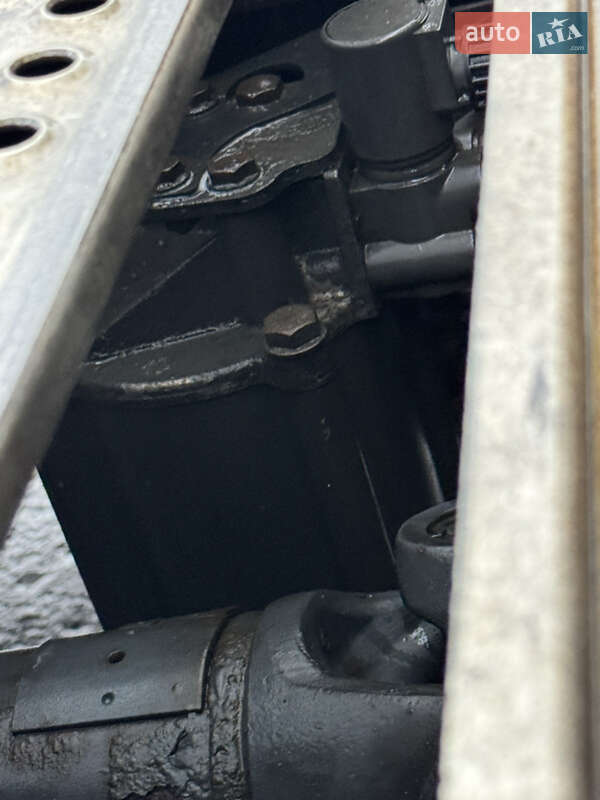 Тягач DAF XF 105 2009 в Одессе