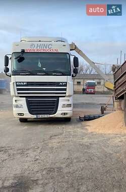 Зерновоз DAF XF 105 2009 в Миколаєві