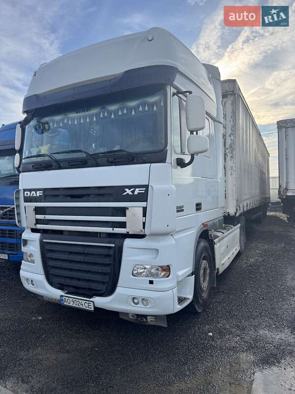 Тягач DAF XF 105 2011 в Ужгороде