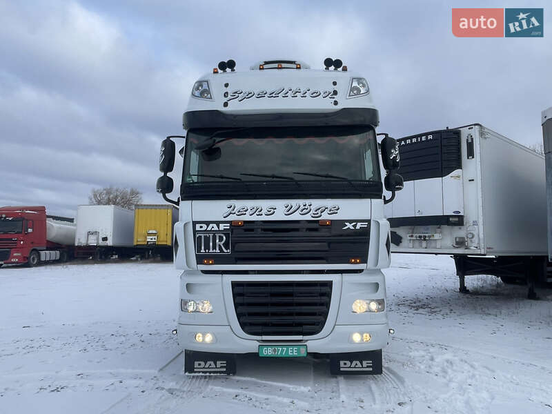 Тягач DAF XF 105 2013 в Вінниці