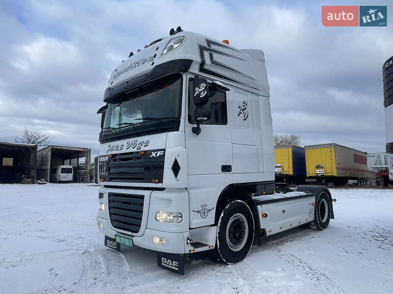 Тягач DAF XF 105 2013 в Вінниці