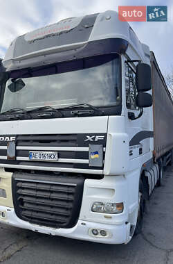 Тягач DAF XF 105 2009 в Дніпрі