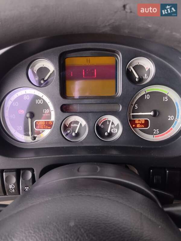 Тягач DAF XF 105 2013 в Шептицькому