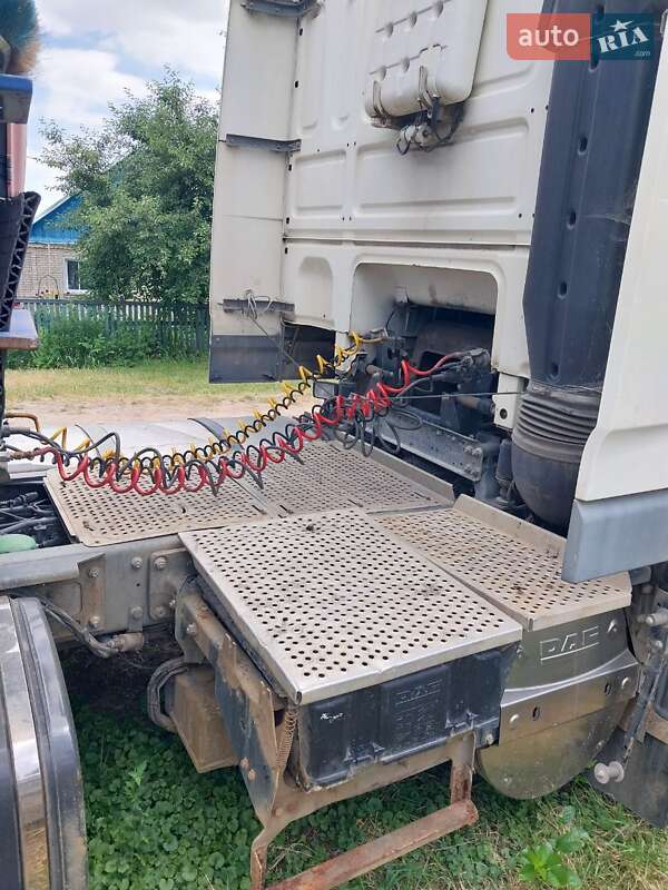 Зерновоз DAF XF 105 2009 в Житомире