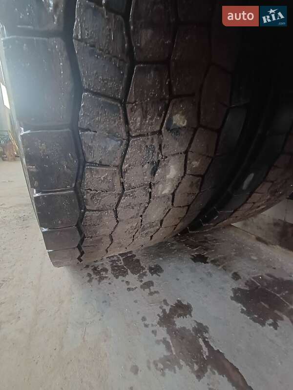 Тягач DAF XF 105 2011 в Нововолынске