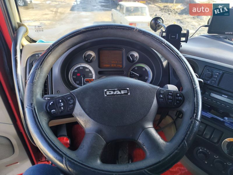 Тягач DAF XF 105 2011 в Боярке