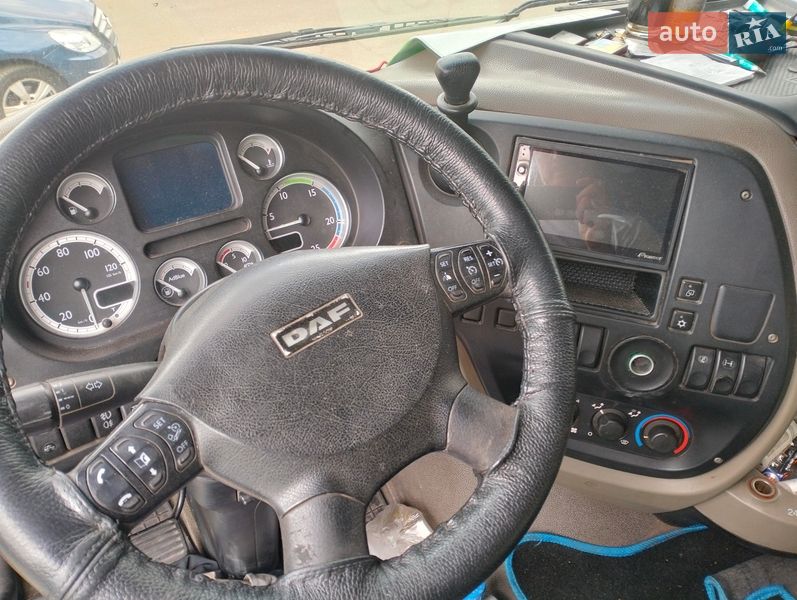 Тягач DAF XF 105 2007 в Ичне