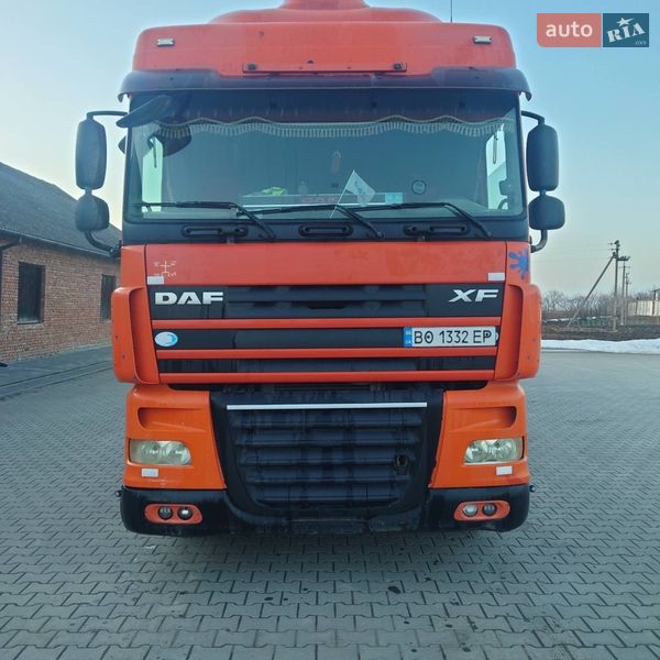 Тягач DAF XF 105 2007 в Тернополе