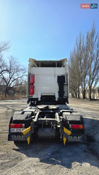 Тягач DAF XF 105 2012 в Каменском