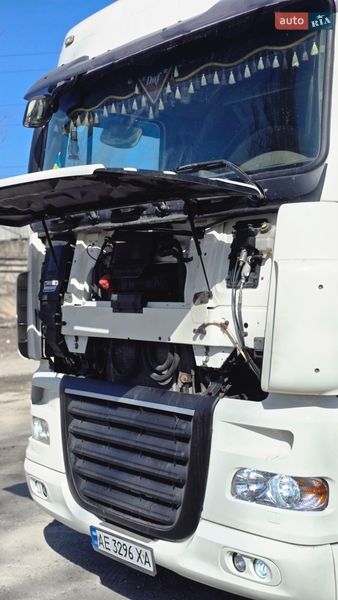 Тягач DAF XF 105 2012 в Каменском