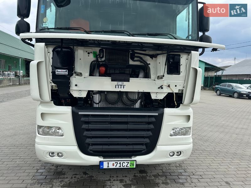 Тягач DAF XF 105 2013 в Хусте