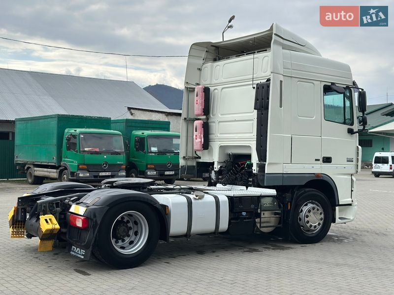 Тягач DAF XF 105 2013 в Хусте