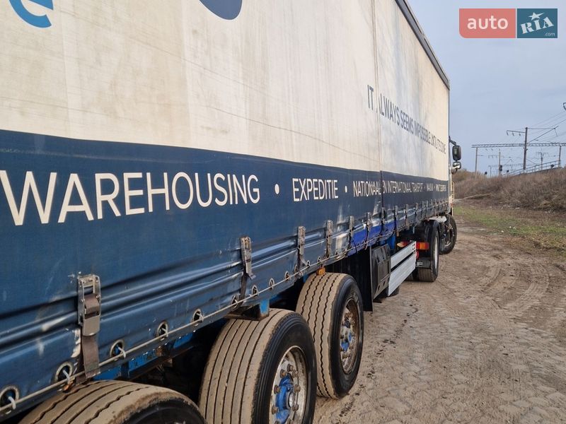 Тягач DAF XF 105 2011 в Рівному