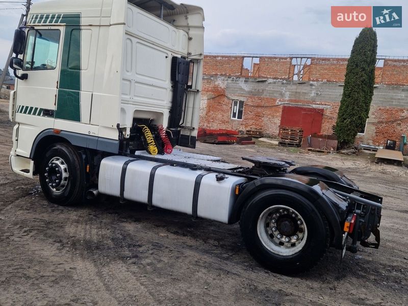 Тягач DAF XF 105 2011 в Рівному