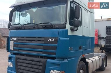 Тягач DAF XF 105 2013 в Львове