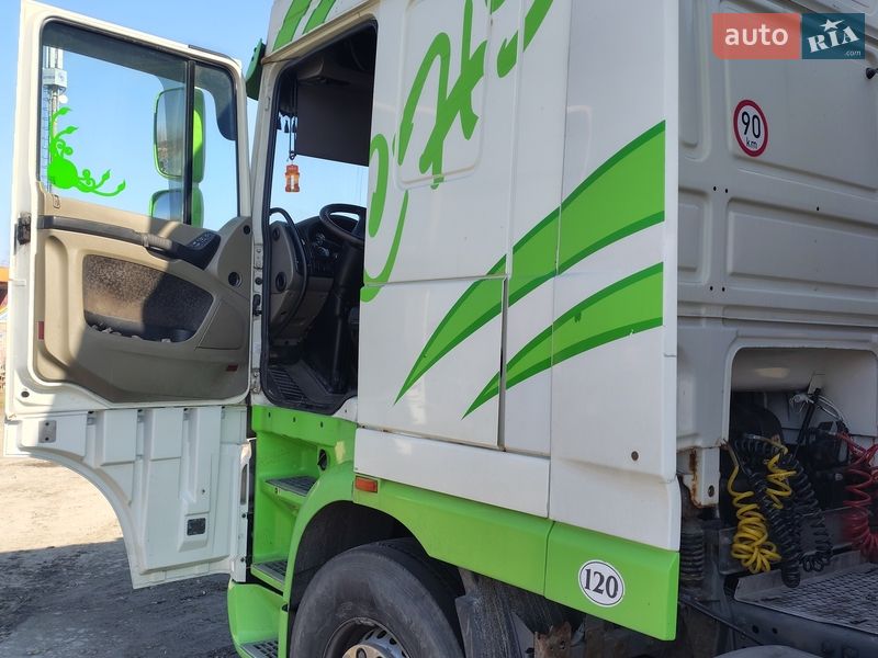 Тягач DAF XF 105 2005 в Рівному