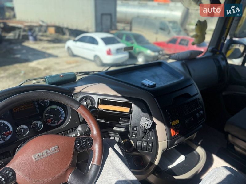 Тентований DAF XF 105 2007 в Дніпрі