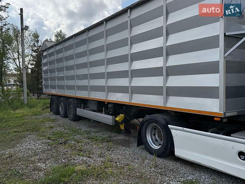 Зерновоз DAF XF 105 2008 в Івано-Франківську