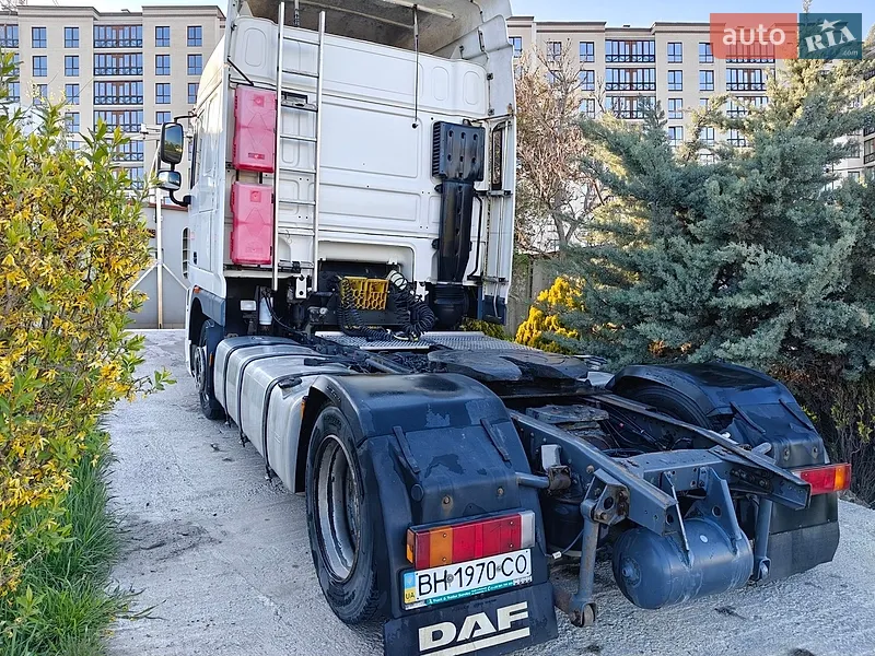 DAF XF 105 2011 VIN XLRTE47MS0E936415 фото оголошення 4 з 20
