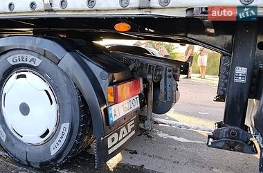 Тягач DAF XF 105 2010 в Тальном