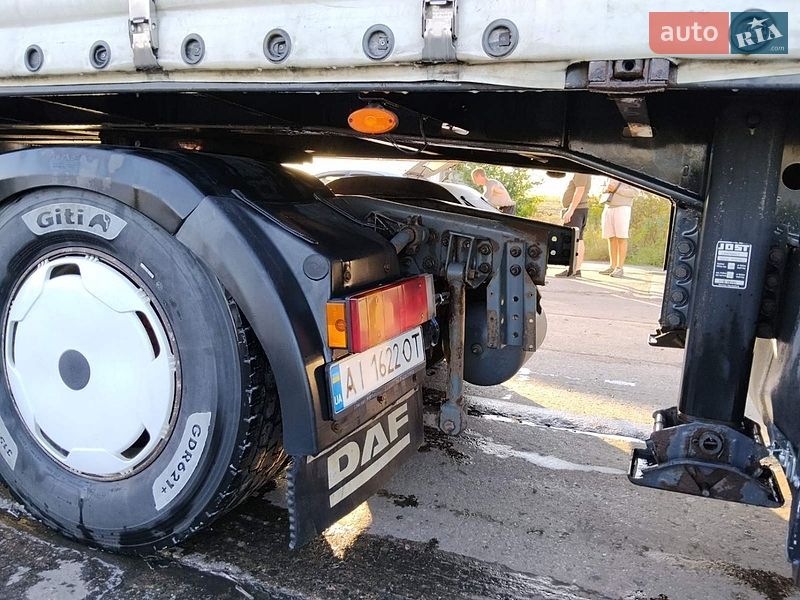 Тягач DAF XF 105 2010 в Тальном