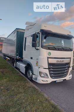 Тягач DAF XF 106 2015 в 
