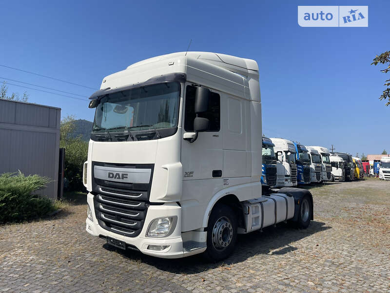 Тягач DAF XF 106 2015 в Хусті