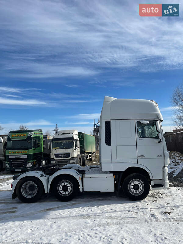 Тягач DAF XF 106 2015 в Бучачі